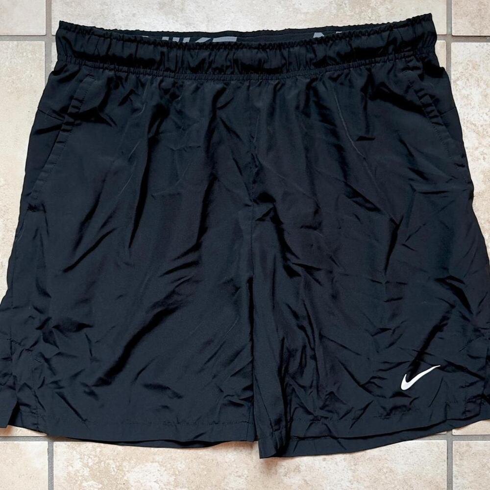 Nike Mens Dri Fit Athletic Shorts - Size L